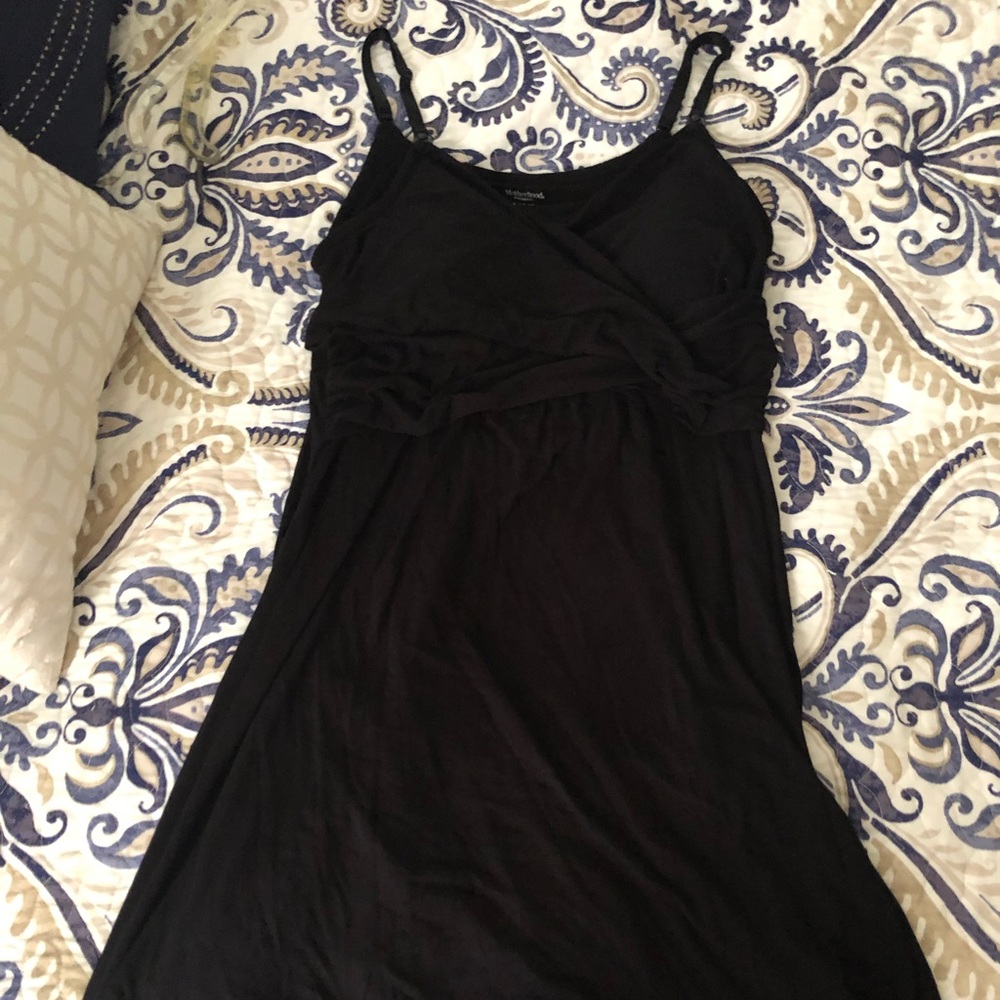 Motherhood Maternity Nursing Nightgown.